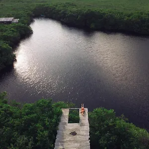nativus-glamping-tulum.allrivieramayahotels.com/