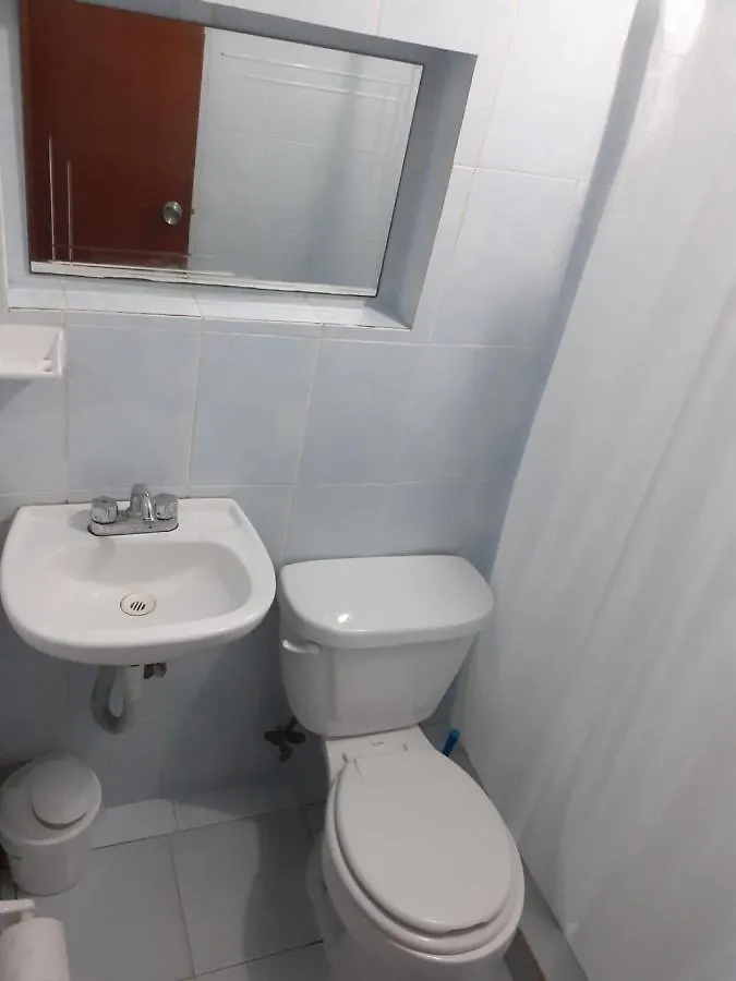 Thelmar Rooms Cancun Bed & Breakfast